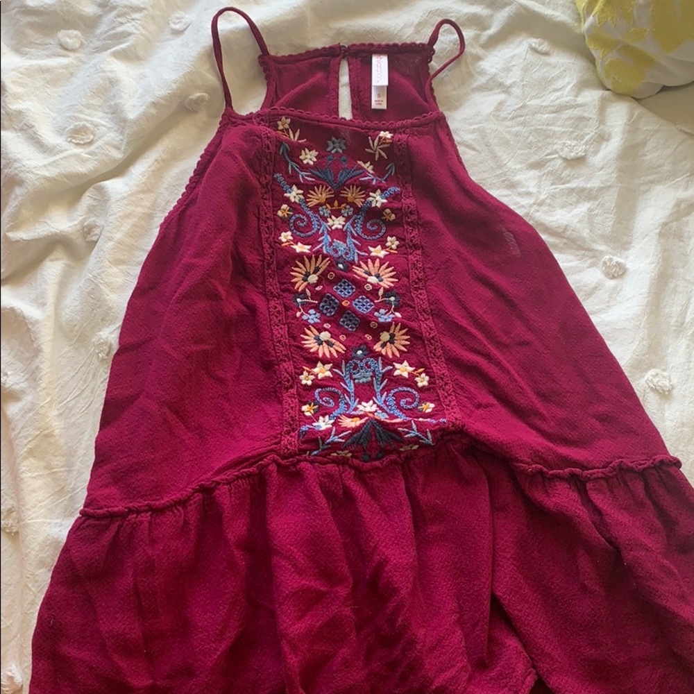 Pink embroidered tank top